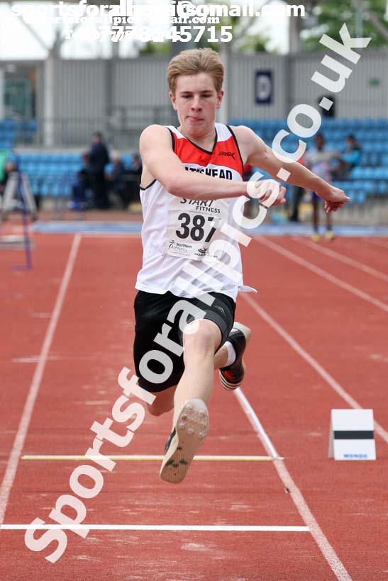 Mens under-20s triple jump, Northern Senior and Under-20s Champs., SportsCity, Manchester. Photo: David T. Hewitson/Sports for All Pics